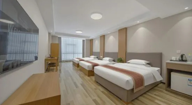 Трёхместный номер Deluxe Qingdao Hanyuan Century Hotel