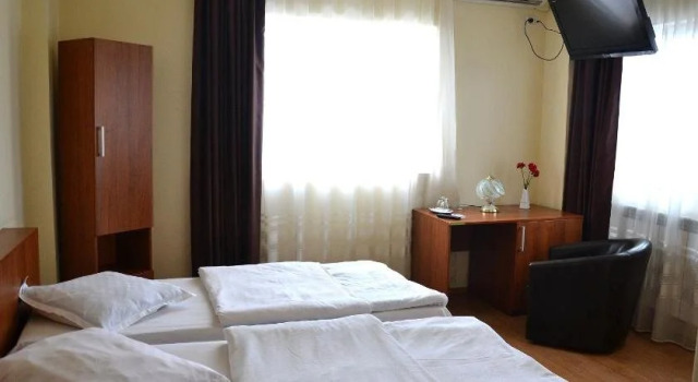 Tropical, Đặt Khách sạn Drobeta-Turnu Severin Mehedinti