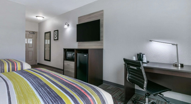 Standaard Vierpersoonskamer Country Inn & Suites Columbus-Fort Benning