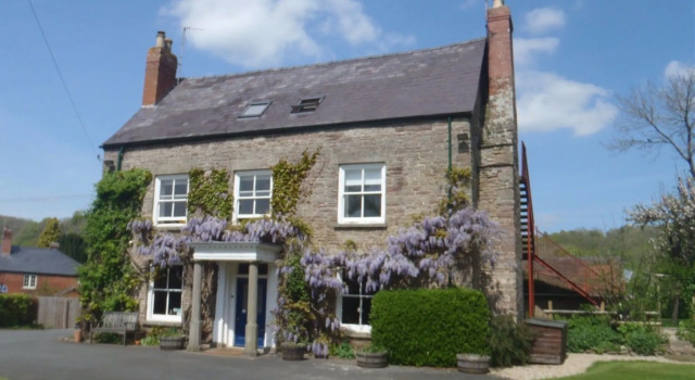 The Bowens B&B, Забронировать Отель «постель и завтрак» СПА-отели Англии, SPA-услуги