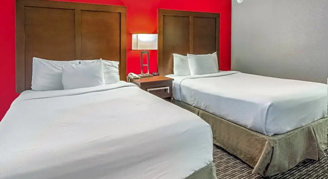 Четырёхместный люкс Sonesta Essential - Rapid City