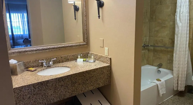 Люкс Best Western Plus Miamisburg-Dayton Suites, Banquets & Hotel