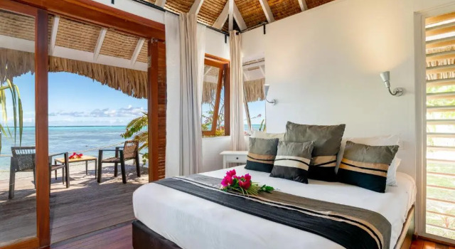Бунгало Superior Moorea Beach Lodge