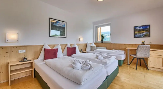 Номер Classic Platzhirsch Rooms - B&B - SELF CHECK-IN