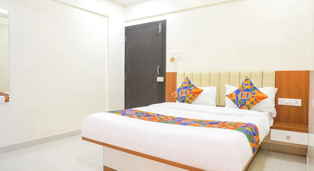 Номер Deluxe FabHotel Majestic Luxurious - Nr Rajaram Bhiku Pathare Stadium