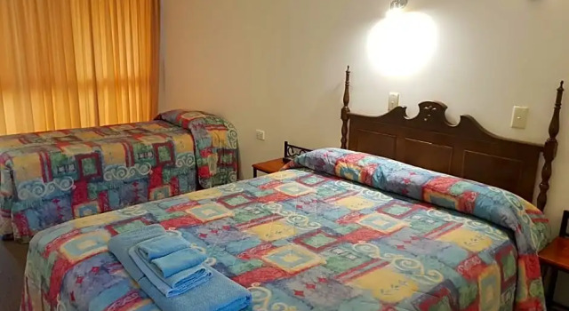 Номер Economy Cobb Inlander Motel