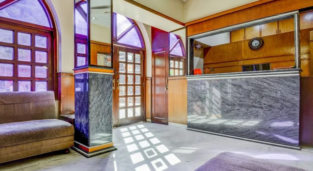 Hotel Raghav Palace 1 km Jaipur Junction & Bus Stand Sindhi Camp, Забронировать Отель Отели штата Раджастхана с парковкой, Парковка