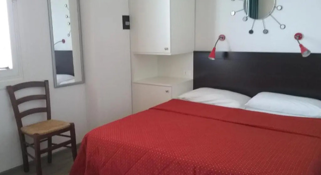 Двухместный номер Standard с балконом и с видом на море Hotel Tirreno