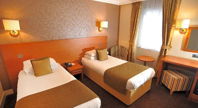 Номер Standard Golden Lion Hotel