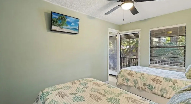Hilton Head 3BR Retreat Pool, Dining & Shops, Забронировать Дом для отпуска Коттеджи Южной Каролины, Коттедж