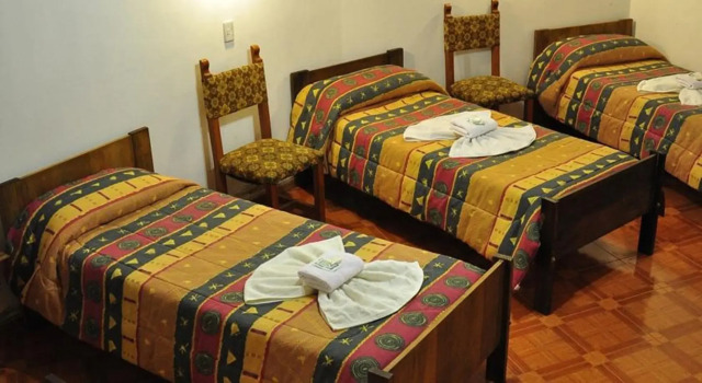 Hotel California, Rezerwuj Hotel Hotele SPA w Merlo, SPA