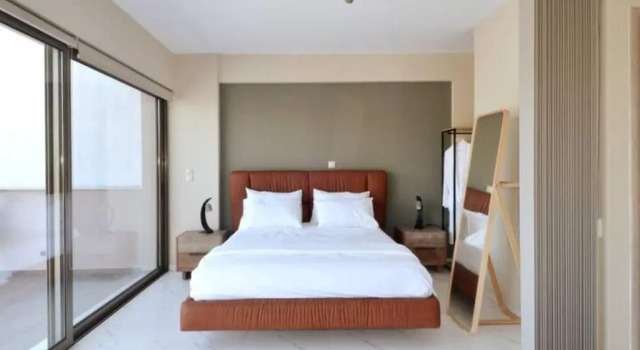 Spacious & Minimal Apartment Near Airport Paiania Coniann Filoxenia