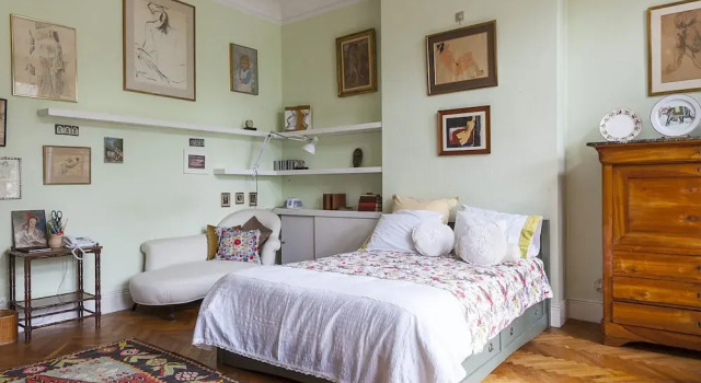 Double Room With A Balcony and Garden View, Забронировать Отель Брюссель Брюссельский столичный регион, рядом с Université Libre de Bruxelles