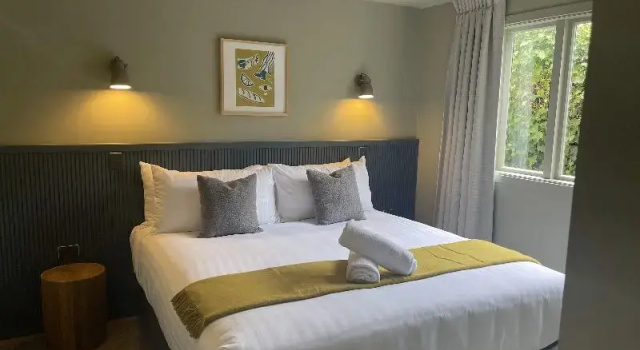 Апартаменты Deluxe The Elmwood Motel