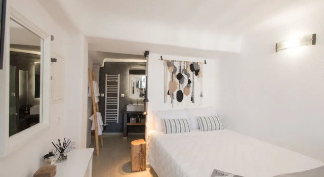 Двухместный номер Superior Mykonos Dot Apartments