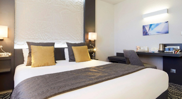 Двухместный номер Standard Kyriad Paris Ouest - Bezons La Défense