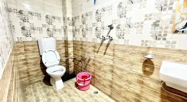 Трёхместный номер Deluxe Hotel DEV VILLA GUEST HOUSE - VARANASI