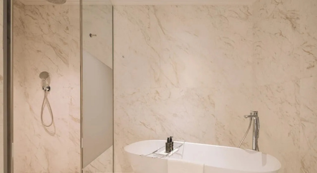 Номер Premium MYTHIC SANA Downtown Suites - New Opening
