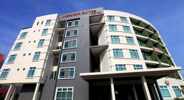 Merdeka Suites Hotel, Rezerwuj Hotel Miri Sarawak