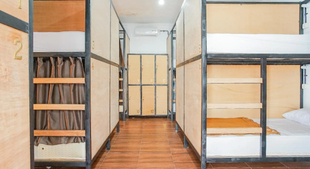 Кровать в общем номере Uli Bali Hostel