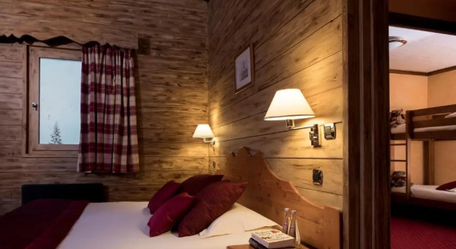 Семейный люкс Hotel Mont Vallon