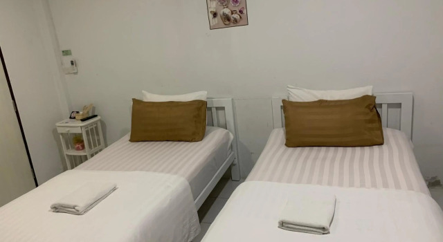 D Heart Homestay, Rezervovat Hotel Hotely v Central Thailand s parkováním, Parkování