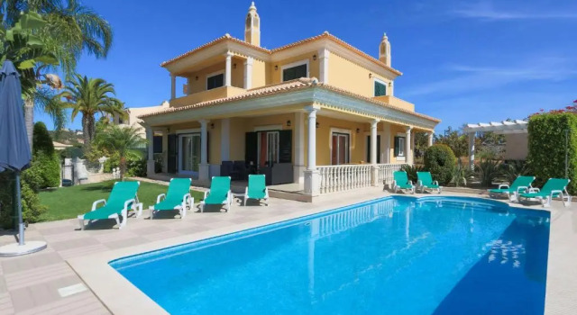 Вилла Luxury Holiday Villa Alegria Galé Beach, Albufeira
