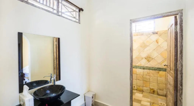 Бунгало Ware Ware Surf Bungalow Lembongan