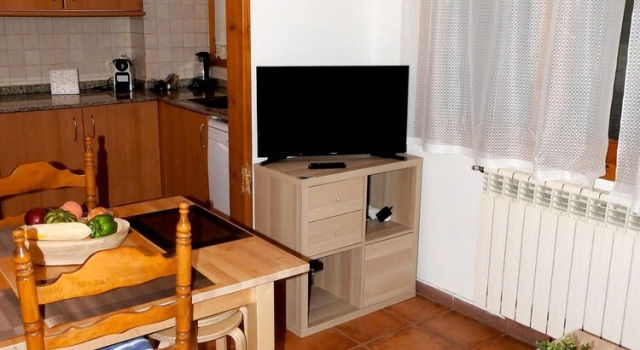 Apartment With 2 Bedrooms in El Tarter, With Wifi - 800 m From the Slo, Забронировать Апартаменты/квартира Отели Грандвалира с парковкой, Парковка