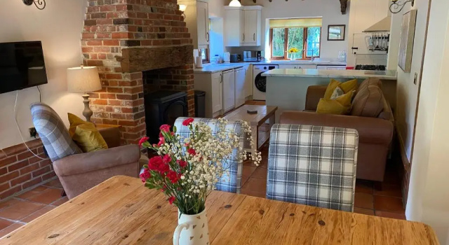 Коттедж Brundish, Suffolk Barn, 2 Bed Idyllic 6 Acres