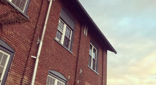 City House Hostel Poconos, Prenota Ostello Weissport Pennsylvania
