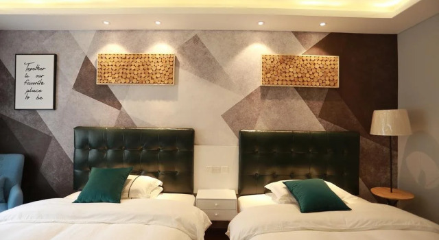 Emeishan Jixiang Hotel, Забронировать Отель Эмэйшань Сычуань