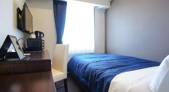 Hotel Live Max Yokohama Motomachi Ekimae