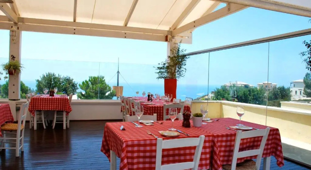 Вилла 2 bedroom Villa Iremos with private pool and sea views, Aphrodite Hills Resort