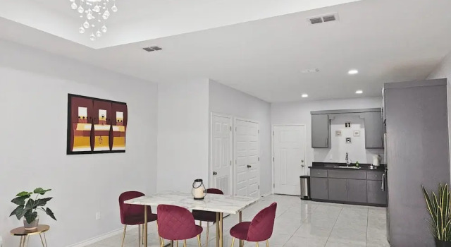 Beautiful Apartment 9 min to Mercedes Outlets, Buchen Sie Ferienwohnung Weslaco Rio Grande Valley