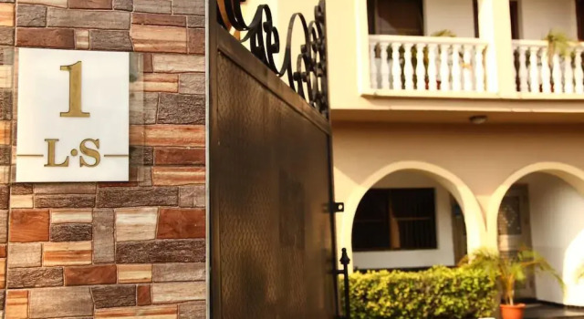 Lekki Suites, Varaa Hotelli Hotellit Eti-Osa aamiaisella, Aamiainen