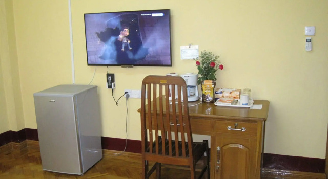 Golden Guest Inn