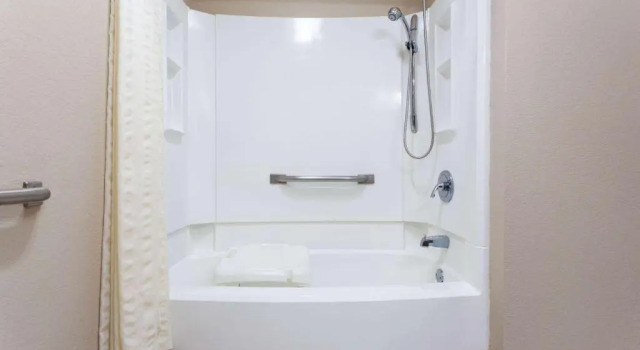 Двухместный номер Standard Baymont by Wyndham Elkhart