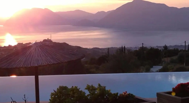 Villa Alexandros - Four Seasons, Book Villa Cottages in Achaia, Cottage