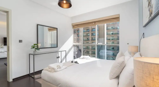 Cozy 1-bedroom Apartment at West Avenue Tower Near Marina Beach, Забронировать Апартаменты/квартира Апартаменты Эмирата Дубая, рядом с Dubai Marina Yacht Club, Апартаменты/квартира