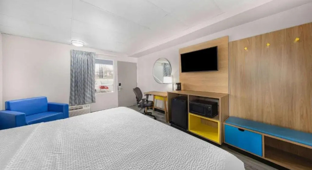 Номер Standard Days Inn by Wyndham Fredericksburg North
