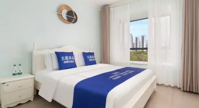 Люкс Premier с 2 комнатами с балконом и с красивым видом из окна Lai Ka Mei Su Min Su Hotel (Sanya Joy City Sea Travel Duty Free City Branch)
