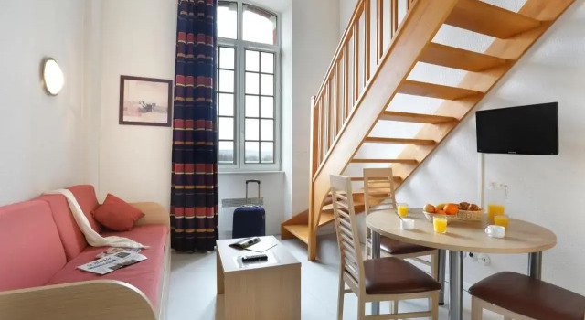 Les Résidences d'Epernay, Prenota Hotel Hotel a Aquitania con parcheggio, Parcheggio