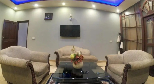 Sea View Guest House, Prenota Affittacamere Hotel a Karachi con parcheggio, Parcheggio