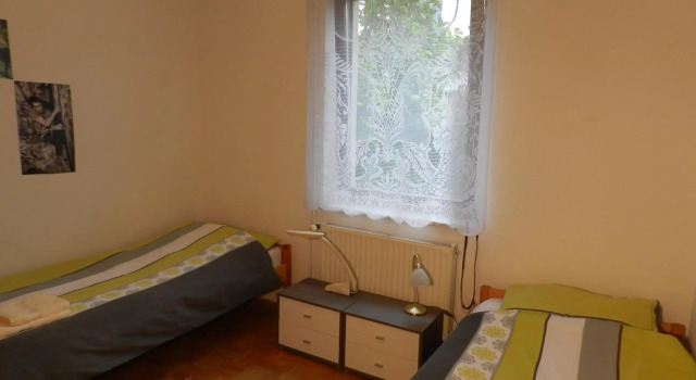 Nice apartment with free car parking, WiFi and bikes for free