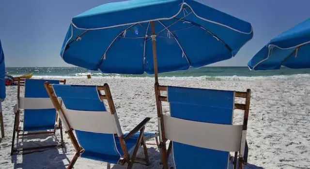 Gulf Shore Condo #220 - 1 Br condo by RedAwning, Book Lejlighed Destin Emerald Coast