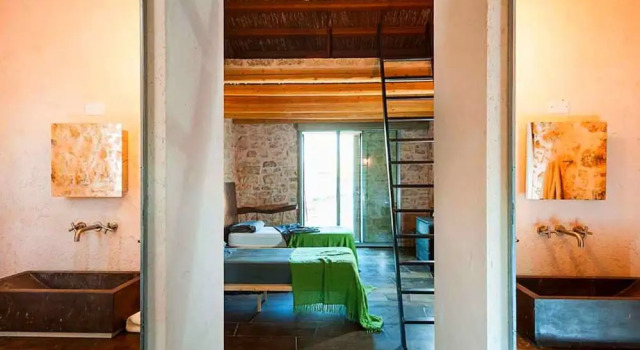 Lush Holiday Home in Ragusa with Pool & Antique Interiors, Book Hotel Hotels in Sicily with a Pool, Swimming Pool
