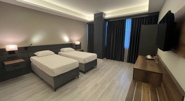 Полулюкс Отель The Plaza Hotel Edirne