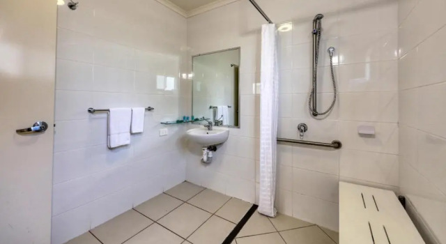 Двухместный номер Business Chinchilla Motor Inn