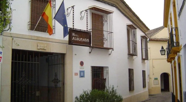 Hotel Albucasis